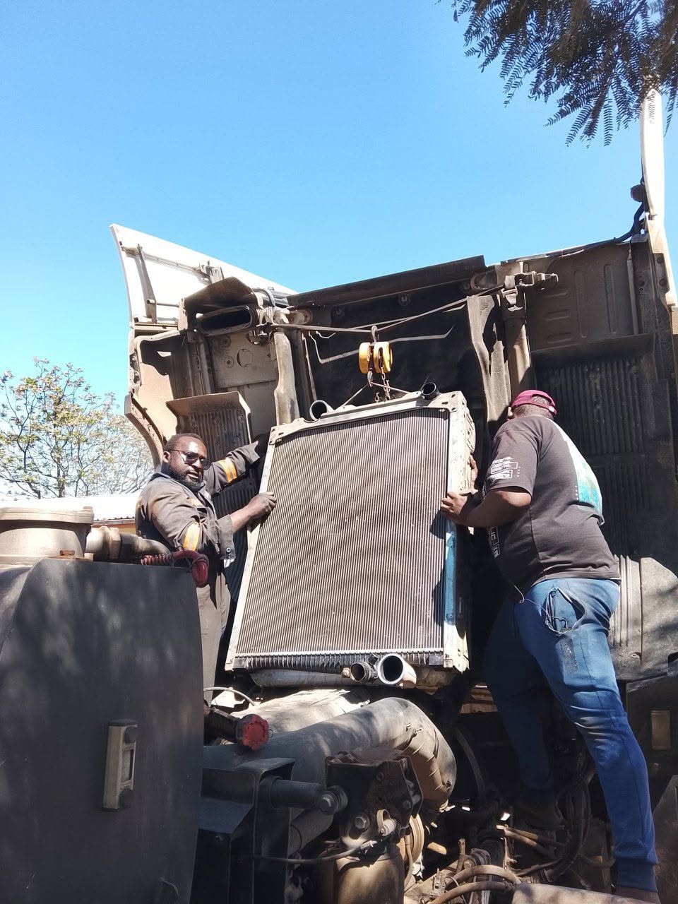 Truck radiator installation